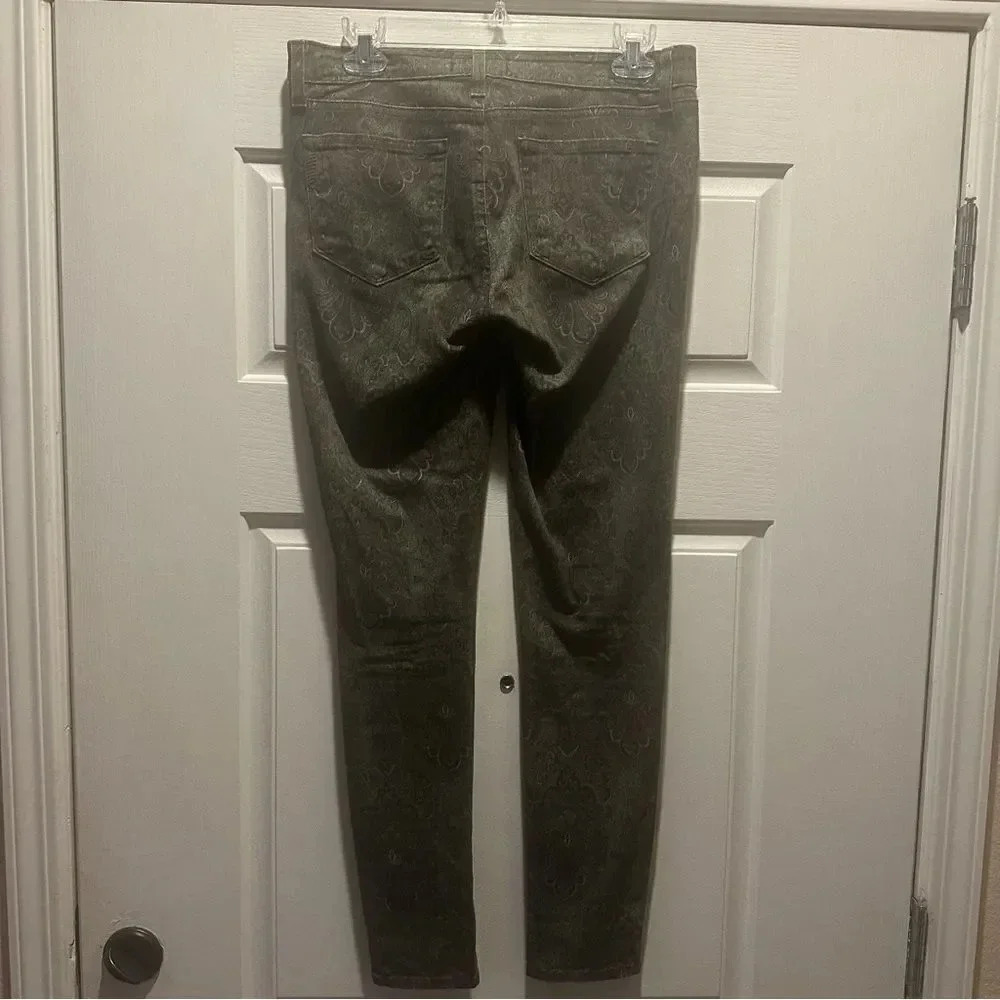 Women’s Paige Jeans Verdugo Ultra Skinny‎ Paisley Print. Size 28. - Picture 10 of 10